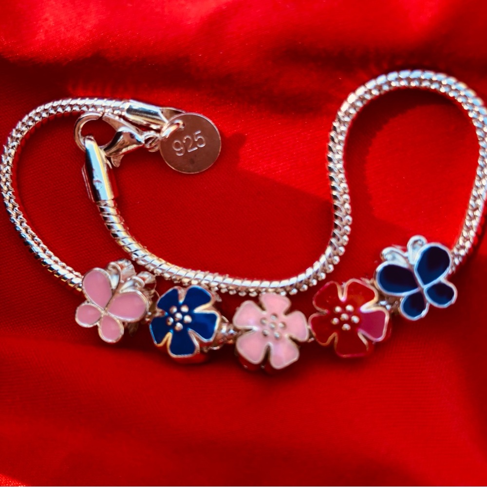 Flower bracelet,925 sterling silver,snake chain,lobster. 5 FREE charms.8,5”.GIFT